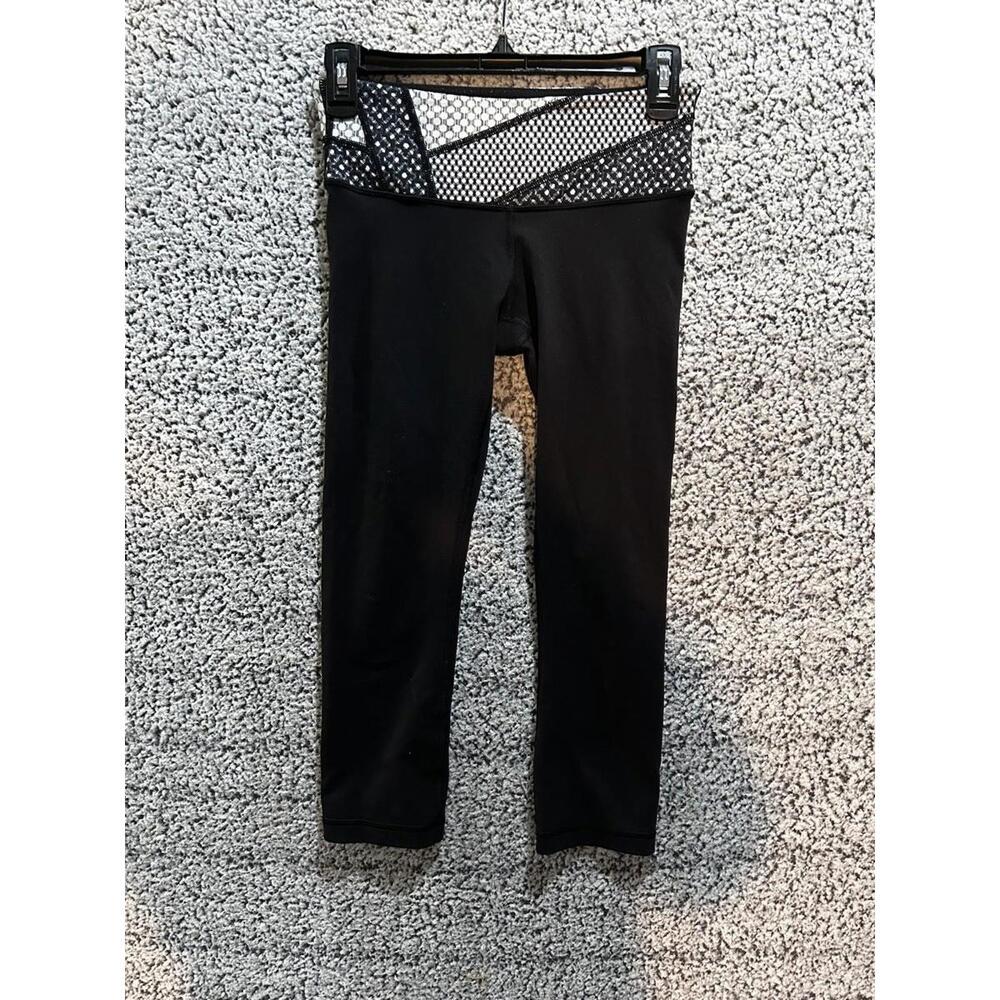 Lululemon Wunder Under Crop Black Geo Mesh Waistband Mid Rise Size 4